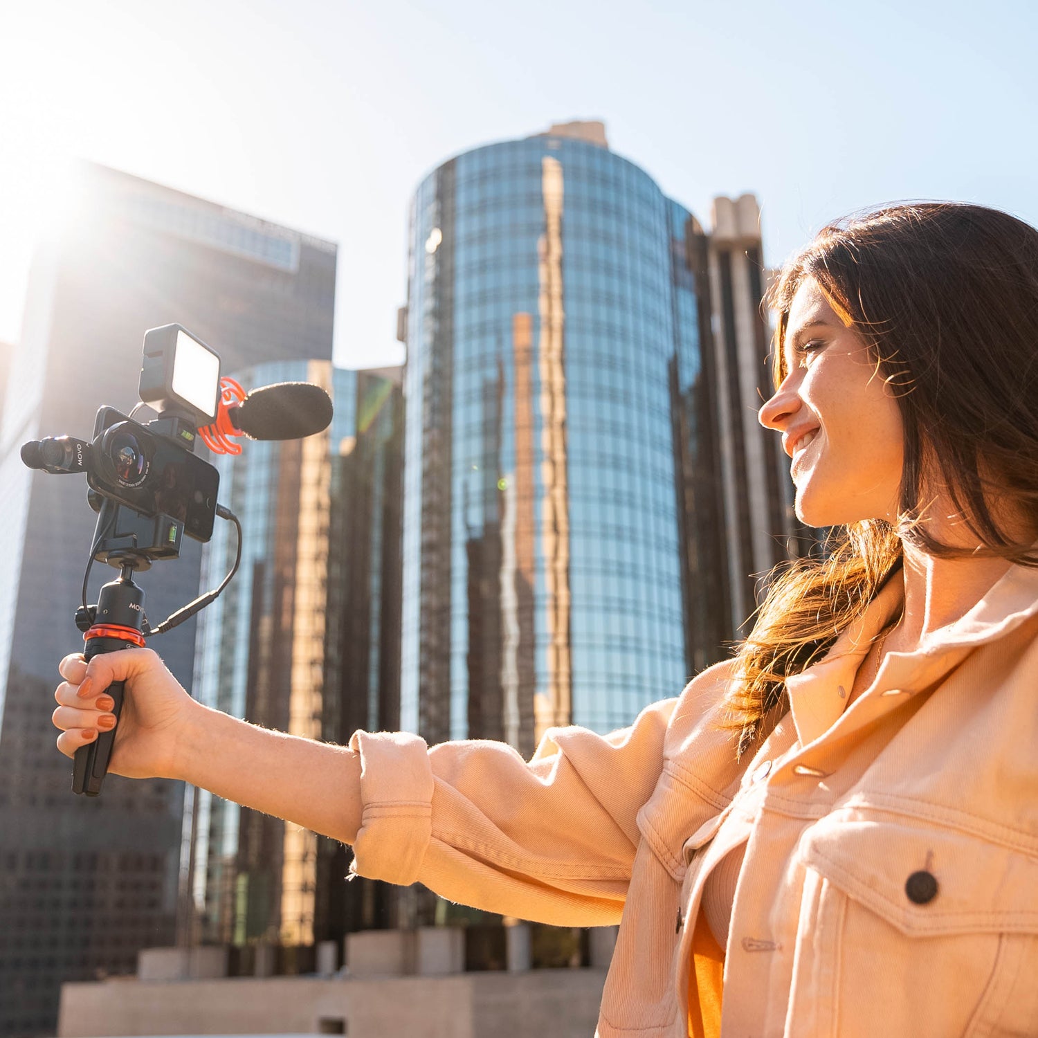 iVlog1 Smartphone Video Kit W/ Shotgun Mic, Light, & More - Movo